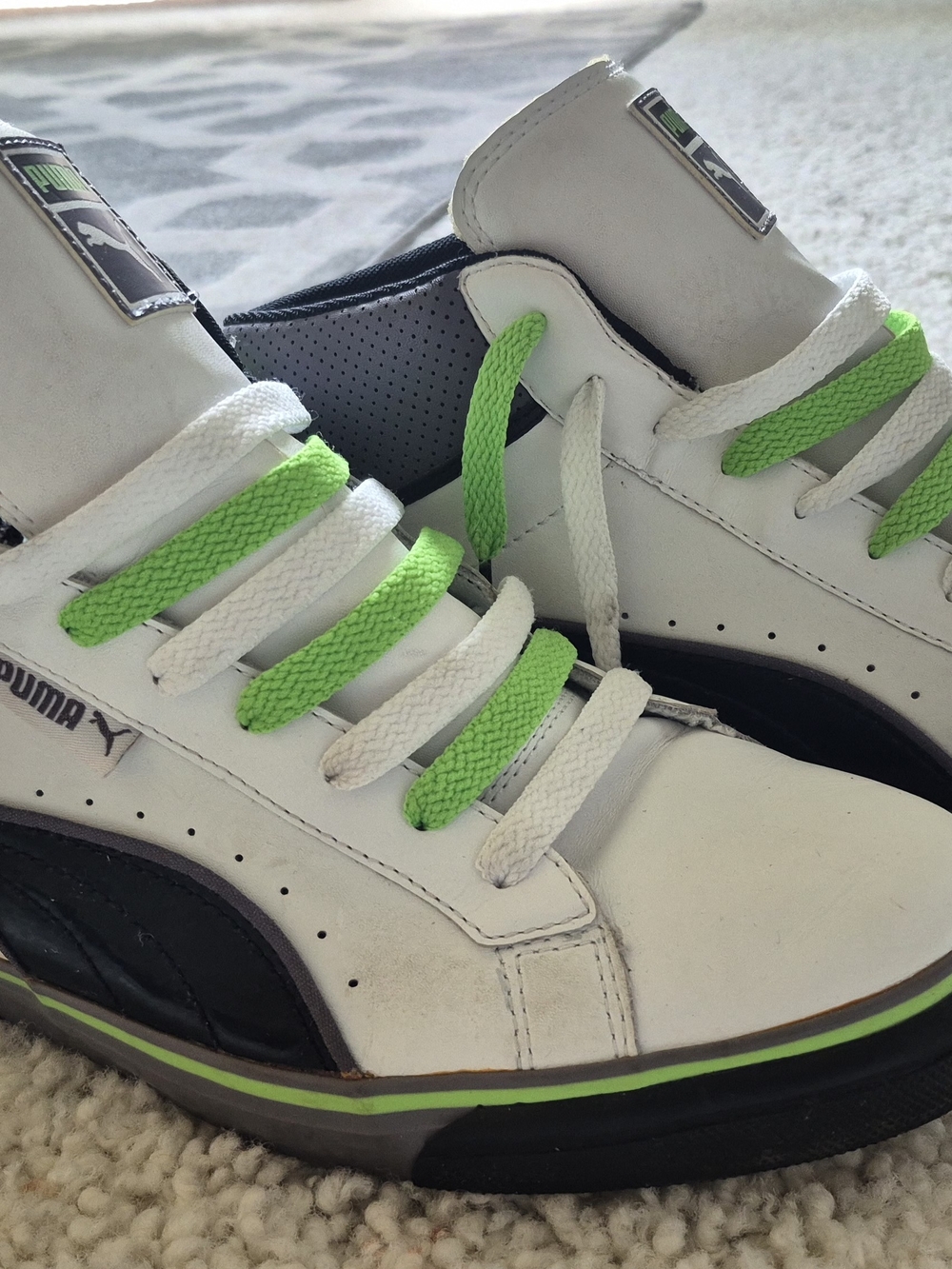 Used Men zise,11.5  The Puma Mid Perf Vulc LP snea